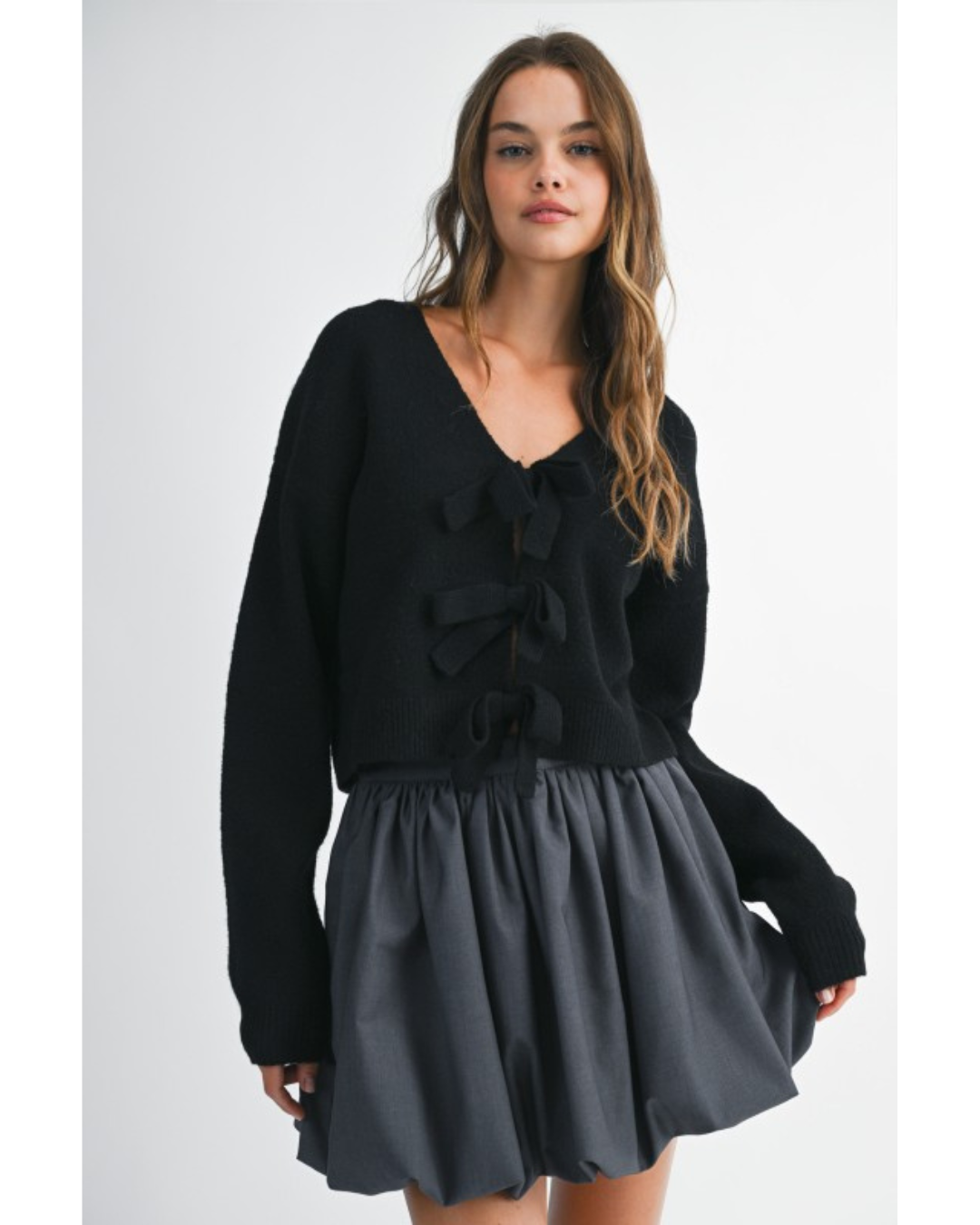 Dee Sweater (2 Colors)