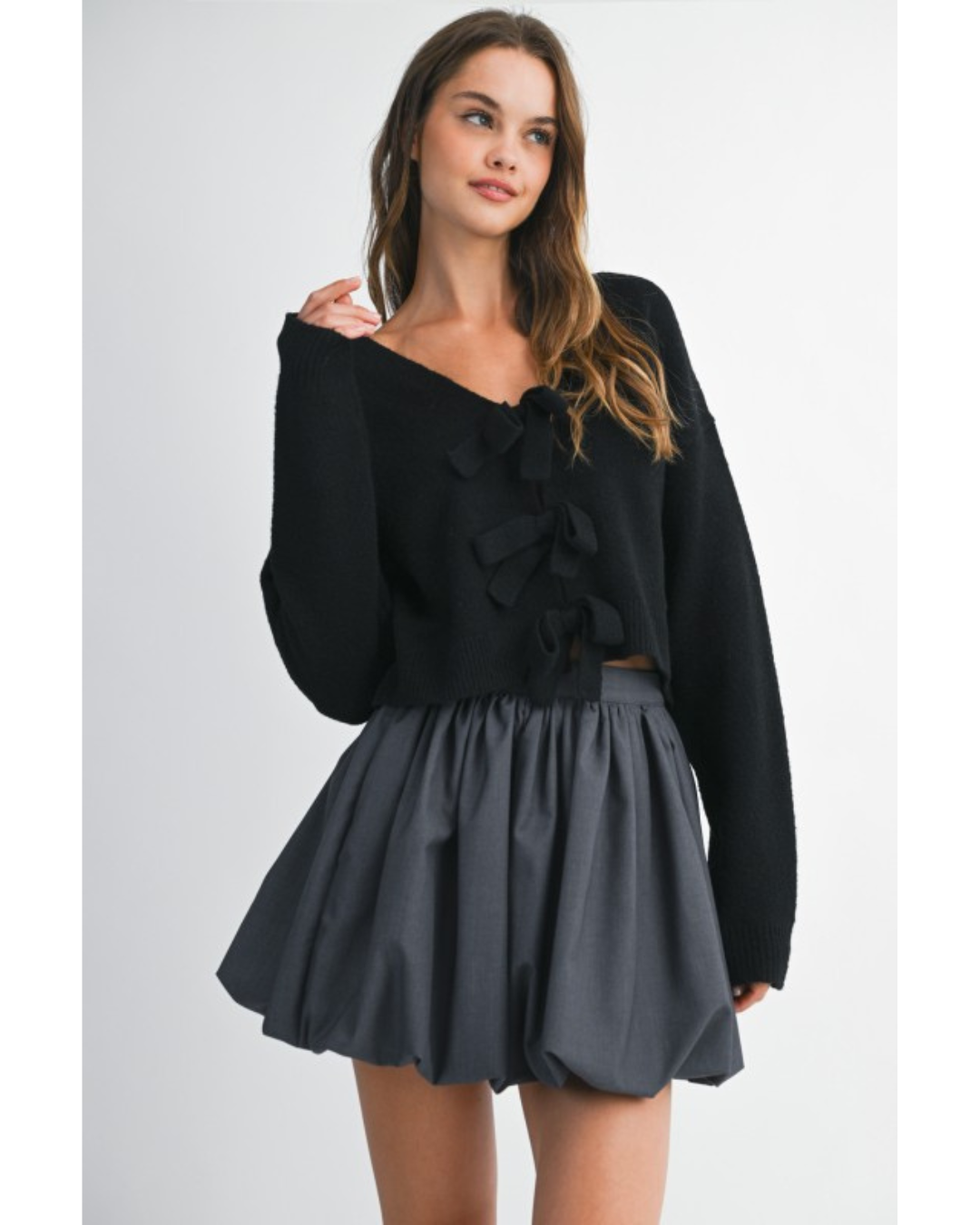 Dee Sweater (2 Colors)
