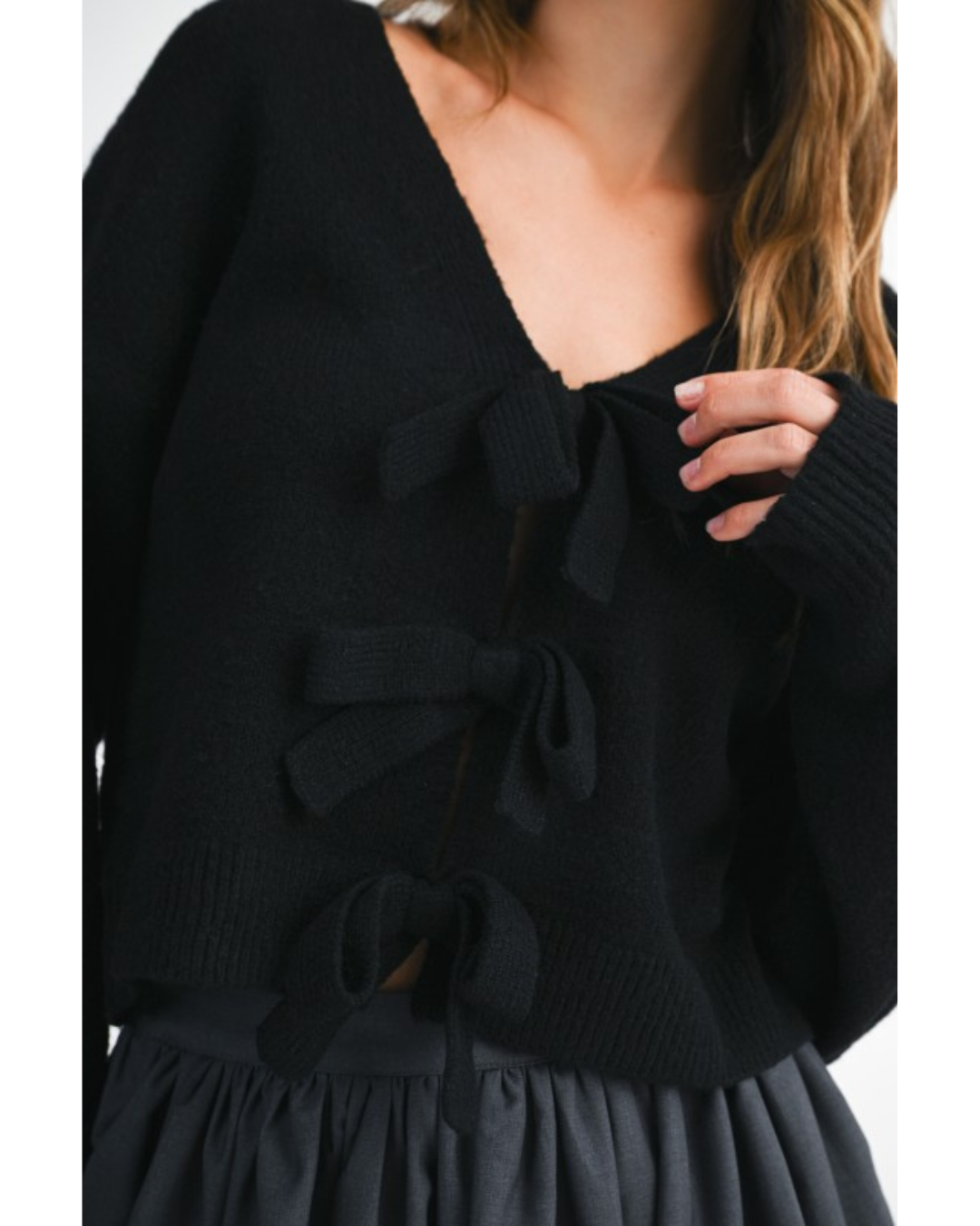 Dee Sweater (2 Colors)