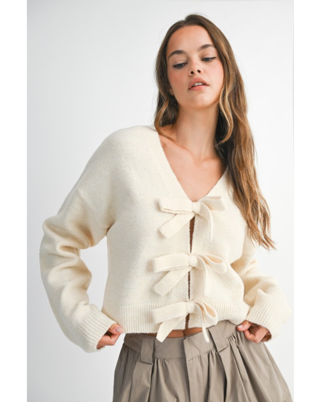 Dee Sweater (2 Colors)