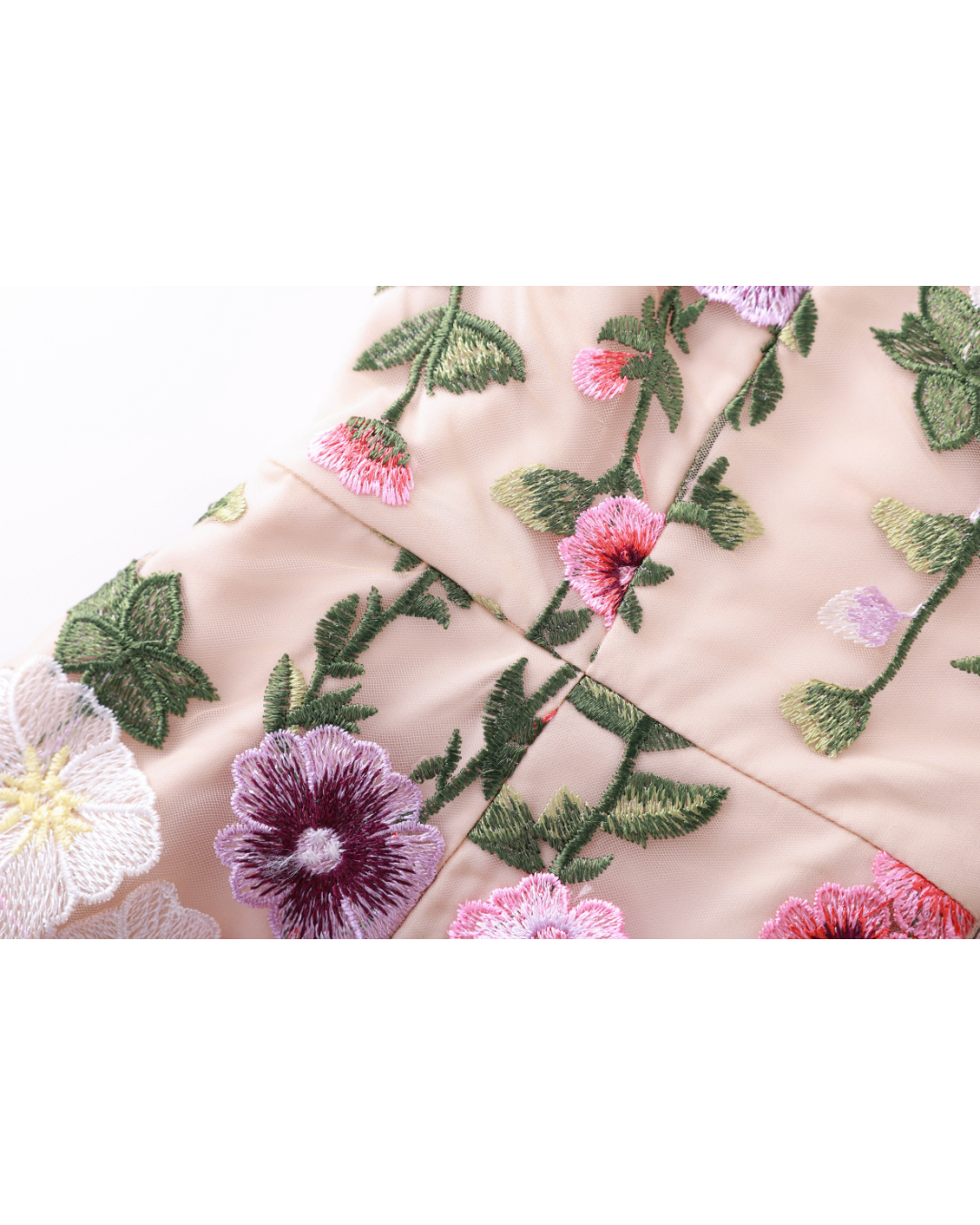 Ella 3D Floral Mini